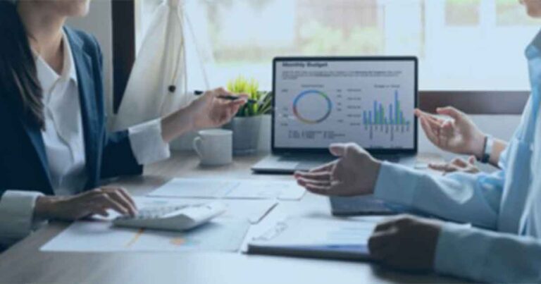 Why Every UK Small Business Owner Should Consider a Financial Advisor